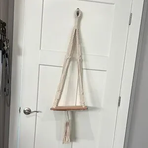 NWOT Cream Macrame and Wood Plant Hanging Shelf