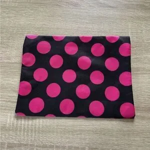 NWOT … Polka Dot Pencil Pouch