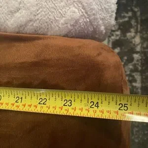 NWOT Sofa / Couch Never Used 5 Seat Covers Furniture Covers. Brown