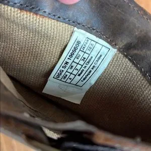 NWOT Uggs