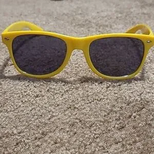 NWOT Varsity Spirit yellow sunglasses