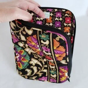 NWOT Vera Bradley Suzani Black & Tan Floral Paisley IPad Tablet Sleeve Case