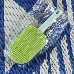 NWT (2) Cat Tongue Comb Grooming Brush Fur Remover Silicone Two Sides