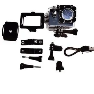 NWT/B sports camera (damaged box)