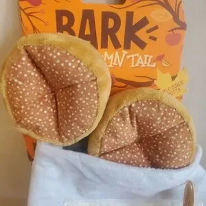 NWT Bark Box Yapple Cider Domutts An Autumn Tail Dog Toy Crinkle Bag Fall Donuts