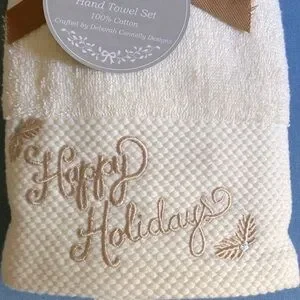 NWT ‼️Beautiful Christmas Embroidered Hand Towels 2 - Pack