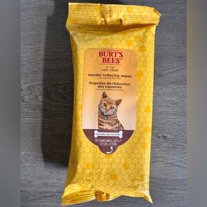 NWT Burt's Bees Dander Reducing Wipes for Cats Count of 50 New Organic Natural