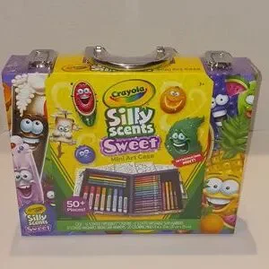 NWT Crayola - Silly Scents Sweet Mini Art Case