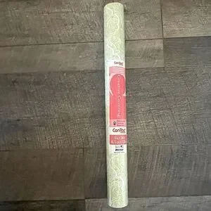 NWT Creative Covering Sage and White Contact Paper. 18x24ft