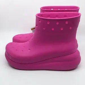 NWT Crocs Classic Crush Rain Boots Shoes Pink Men’s 10 Women’s 12