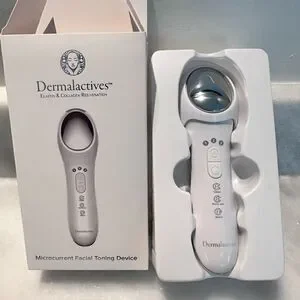 NWT Dermalactives Microcurrent Facial Toning Massager Device White