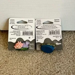 NWT Disney Pixar Finding Nemo 2” Aquarium Ornaments Dory And Squirt