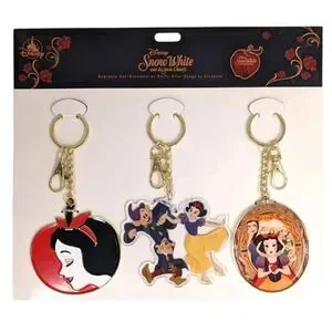 NWT Disney Snow White 85th Keychain set set of 3