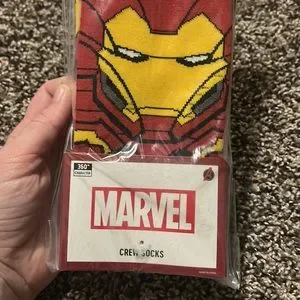 NWT New In Packaging Marvel Iron Man Socks Sock Size 10-13
