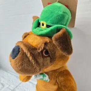 NWT Pallypaws St Paddy's Day Dog Toy Irish Derby Hat Shamrock Bowtie 13 Inch