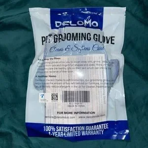 NWT Pet Grooming Glove