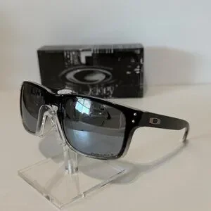 Oakley Holbrook Two Tone Polished Dark Ink Fade 9102 POLARIZED Silver