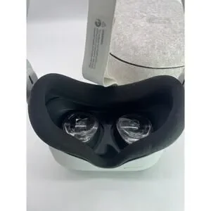 Oculus 2 With 2 Controllers Charger Travel Case Tested Works