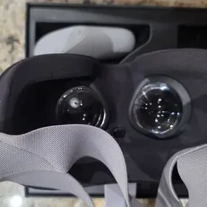 Oculus Go Standalone VR Headset - Gray