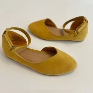 Old Navy Faux Suede Pointy Toe Ballet Flats Mustard Yellow W/Ankle Strap Kids 9T