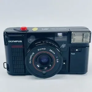 Olympus Quick Flash AFL Film Camera Zuiko 38mm 1:2.8 Lens For Parts Not Working