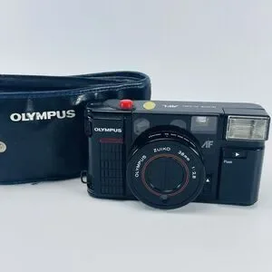 Olympus Quick Flash AFL Film Camera Zuiko 38mm 1:2.8 Lens For Parts Not Working