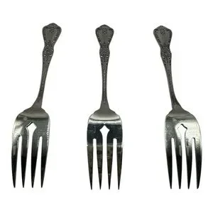 Oneida Kennett Square Fish Forks Set Of Three Stainless Floral Flatware
