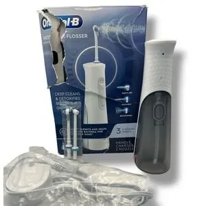 Oral-B - Water Flosser Advanced (Oxyjet Technology) - 3 Modes Charger