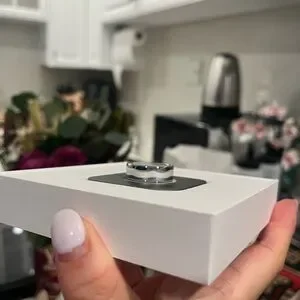 Oura Ring 4 Silver Size 9