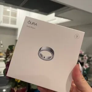 Oura Ring 4 Silver Size 9