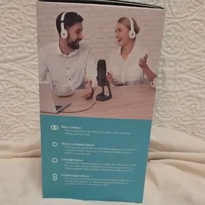 OVO UM700 USB Microphone - Black And Teal