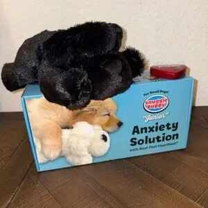 PALLET PULL. Snuggle Puppy Junior Anxiety Solution for Small Dogs