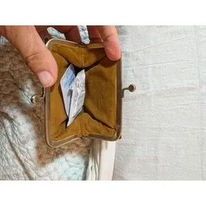 Patricia Nash Casella Leather Wallet Floral Print Coin Kiss Lock Bifold