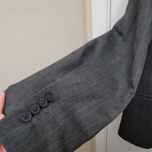 PERRY ELLIS Slim Fit Plaid Blazer In CHARCOAL Gray