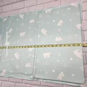 Pet Cooling Mat Dog Non-Toxic Liquid Gel Pad 34.6" X 20"