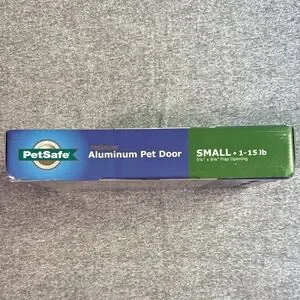 PetSafe Aluminum Pet Door With Soft Flap NWT