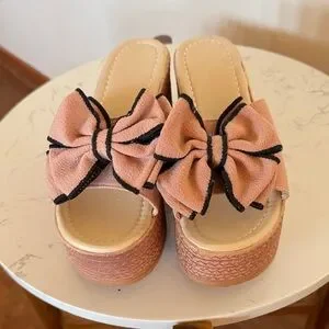 Pink Bow Women's wedges
