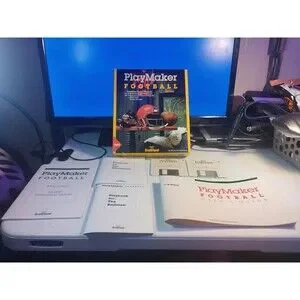 Playmaker Football By Broderbund For Apple Macintosh 1991 3.5 Floppies CIB