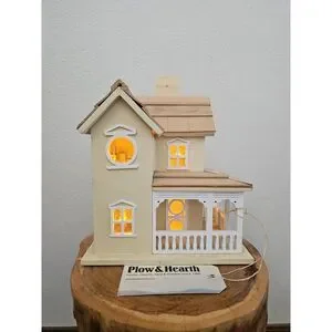 Plow And Hearth Light Up Wooden Bird House NWT