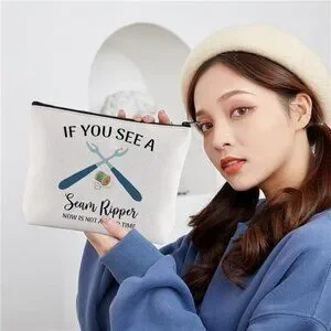 Quilting Gift Sewing Makeup Bag For Sewing Lover Cosmetic Bag With Zipper