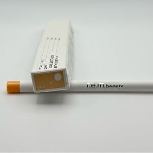 R.e.m. Beauty Gel Eyeliner Pencil