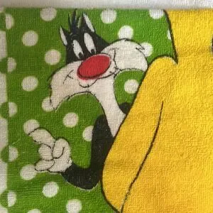 RARE VINTAGE 1966 TWEETY SYLVESTER BEACH TOWEL FRANCO MFG COLLECTABLE 27”x53”