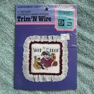 RARE Vintage 1987 Designs For The Needle Trim N Wire Cross Stitch Kit