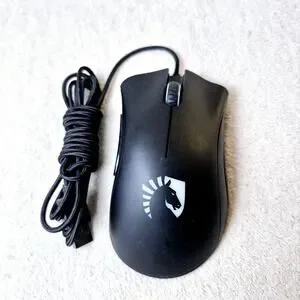 RAZER Deathadder Chroma Team Liquid Edition RZ01-0121 Gaming Mouse