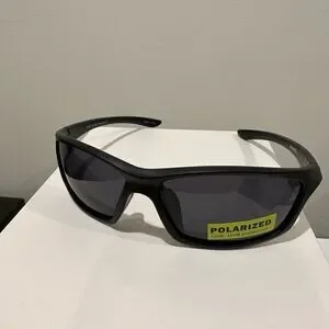 Razor Style Sporty Sunglasses Plastic Frames Polarized Lenses UVA-UVB Protect