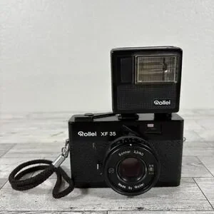 [READ] Rollei XF35 35mm film Camera with 40mm f/2.3 Sonnar Parts Or Repair