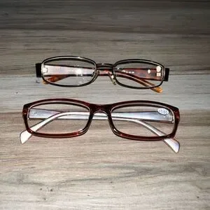 Reading Glasses +1.50 2 Pairs Lightweight Rectangular Unisex Slim Max studio