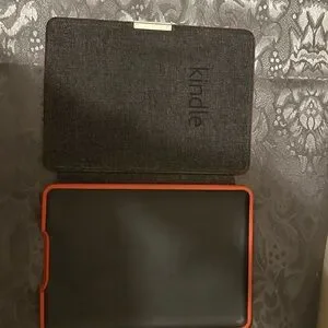 Red Kindle Case Cover – Fits 6” Kindle