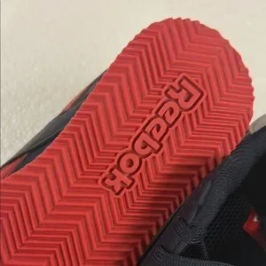 Reebok Kids Black And Red Sneakers Size 1