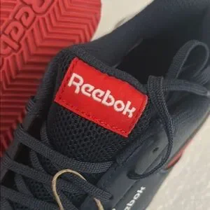 Reebok Kids Black And Red Sneakers Size 1